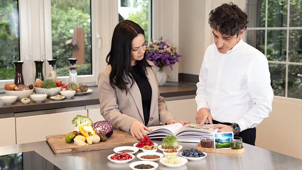 How helping others helps you_photo 3